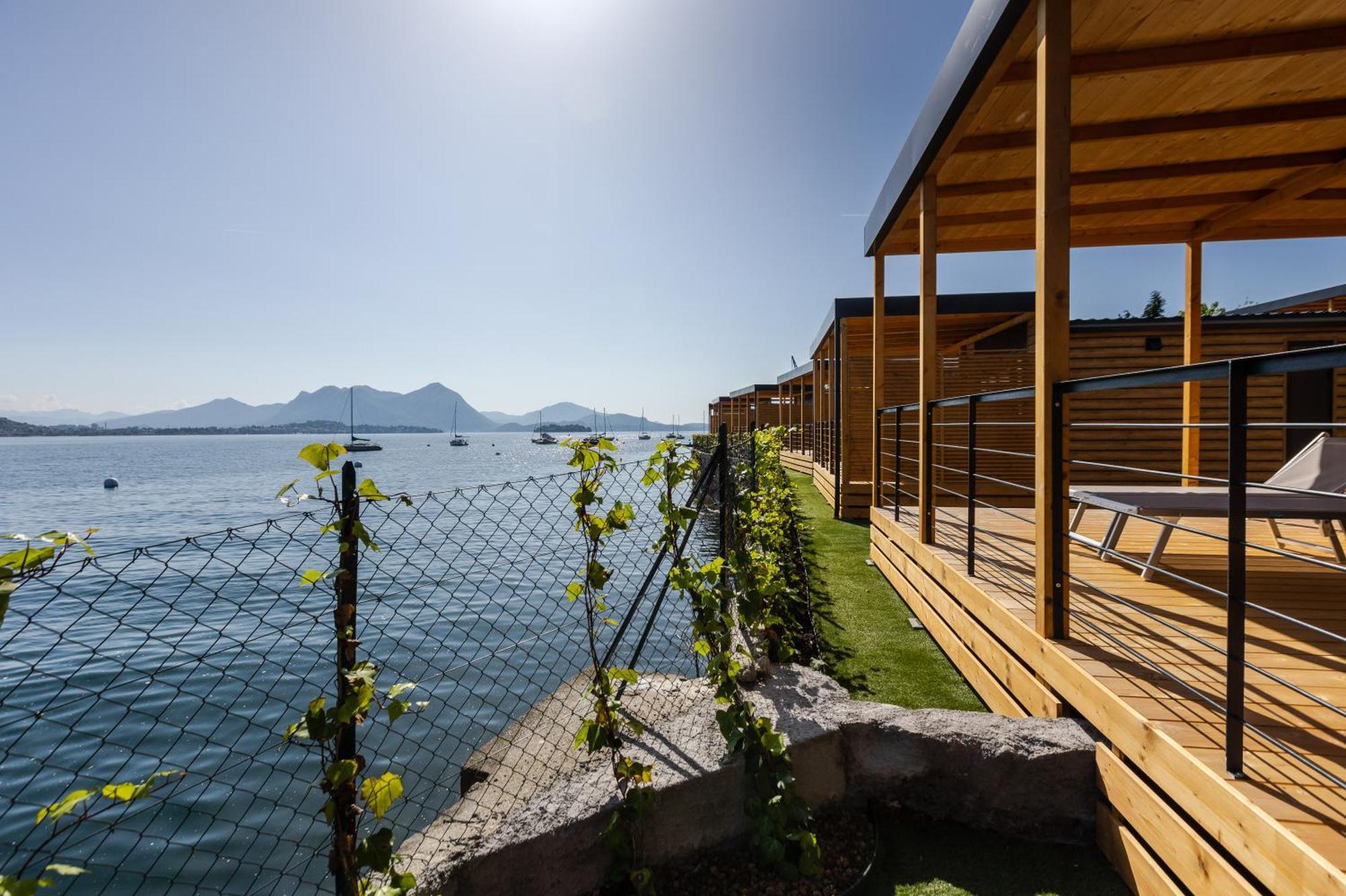 Lago Maggiore Bay Baveno Luaran gambar