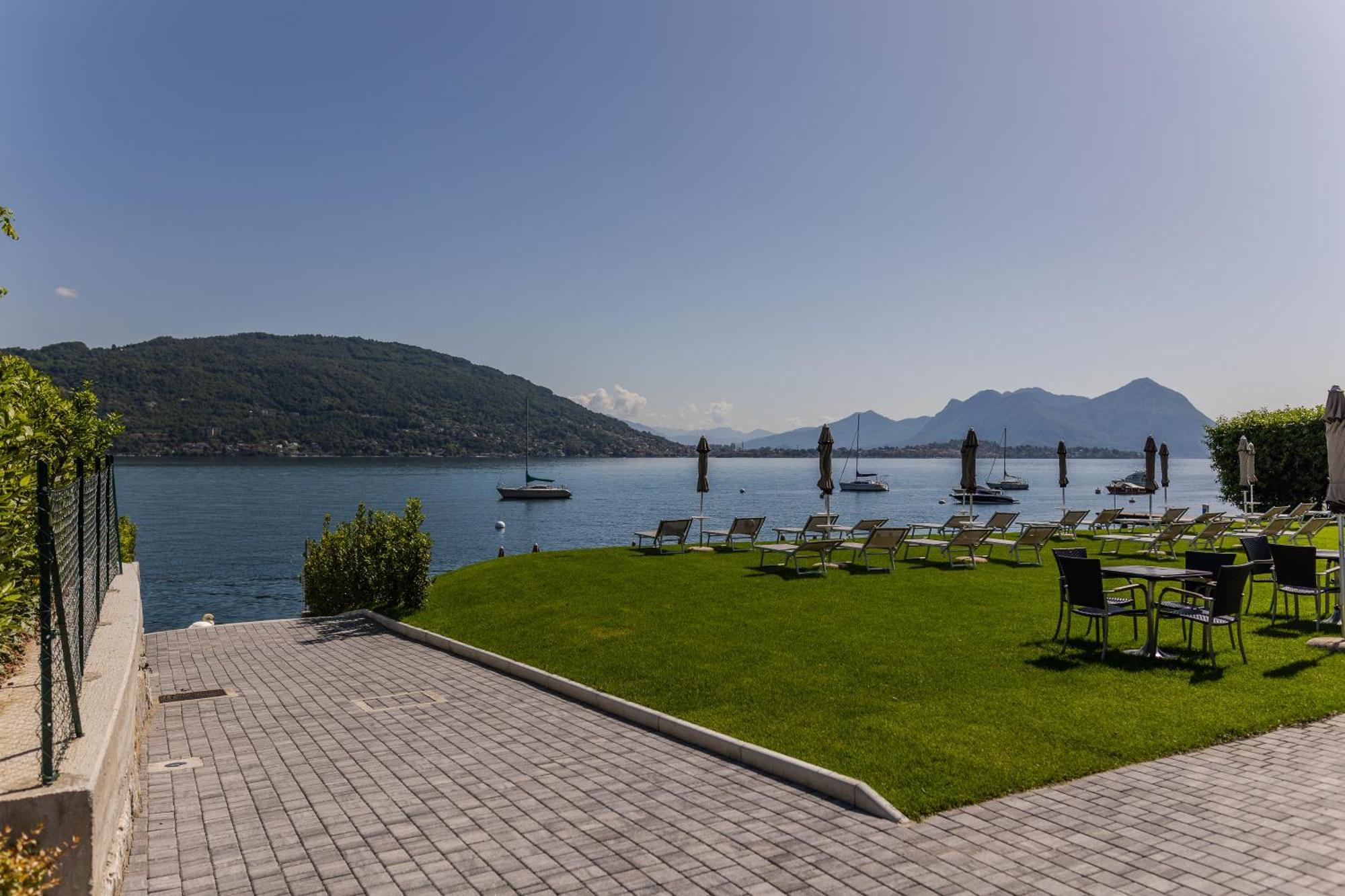 Lago Maggiore Bay Baveno Luaran gambar